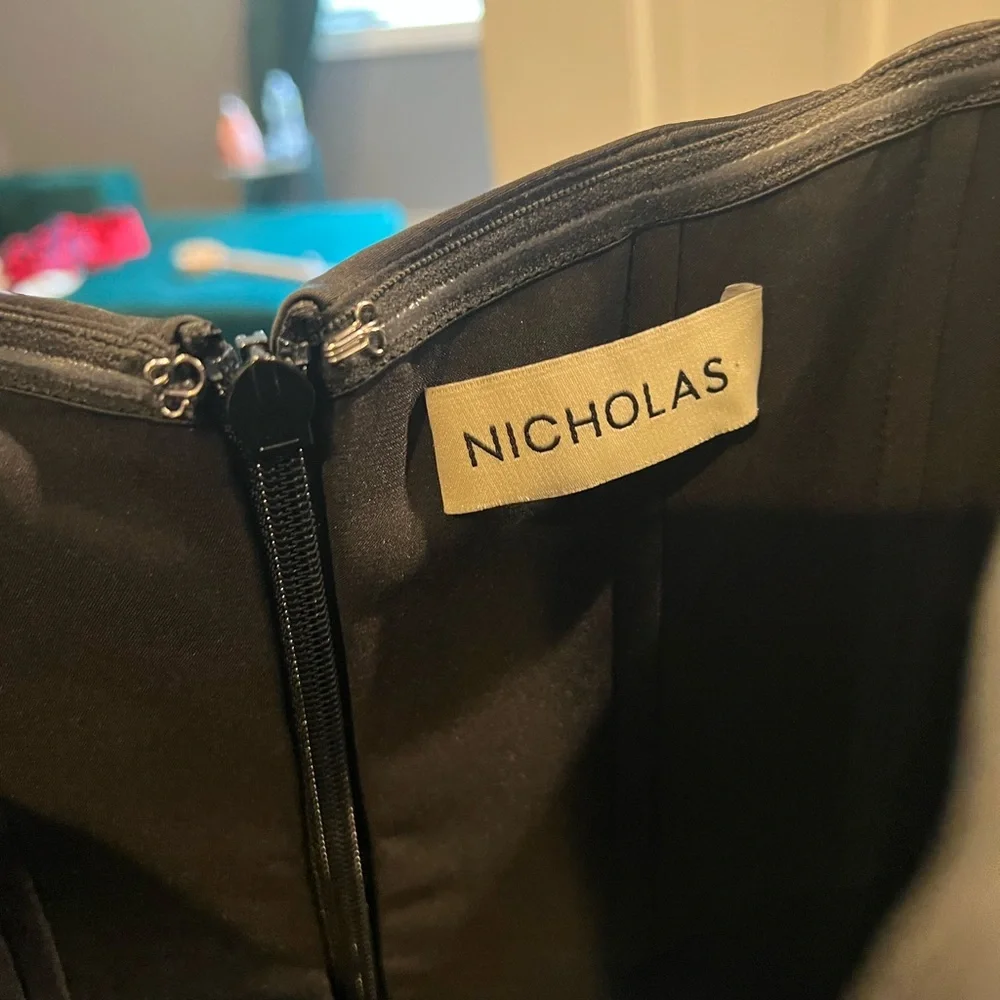 Lumo Deep Sweetheart Drop Waist Dress - Picture 8 of 8